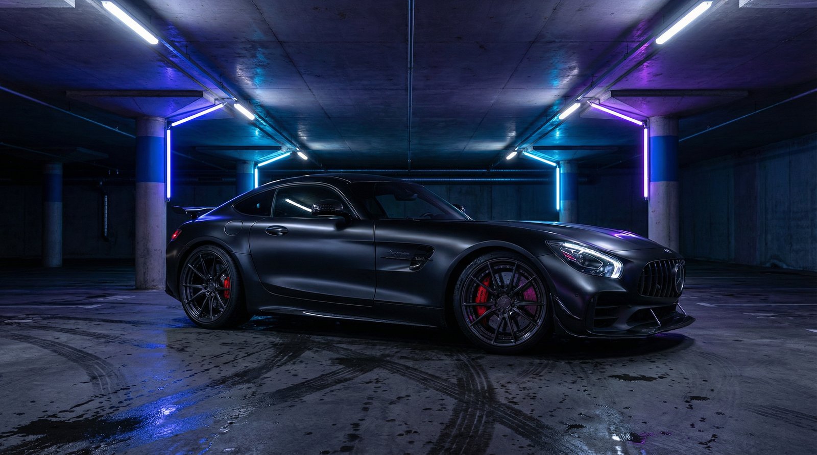 萝莉岛性能车改装视频